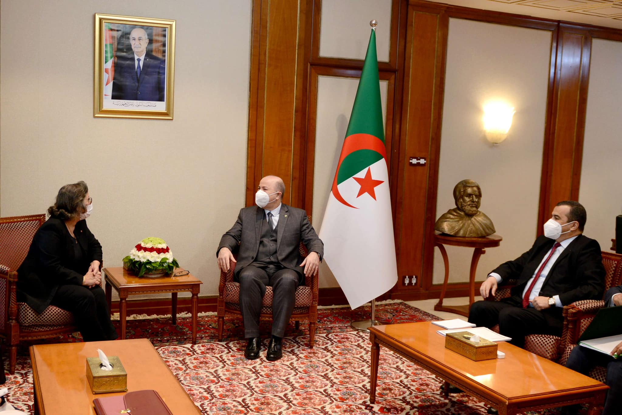 Algérie-Tunisie / Benabderrahmane reçoit la ministre tunisienne de l’Industrie, des Mines et de l’Energie   