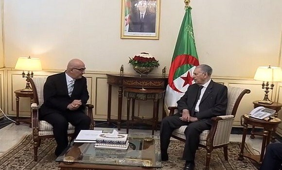 Conseil de la Nation/ Goudjil reçoit le SG du HCA   