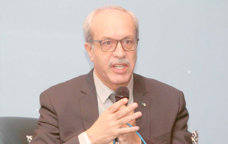 Télécommunications/ Bibi Triki appelle les Etats africains à défendre “en commun” leurs intérêts