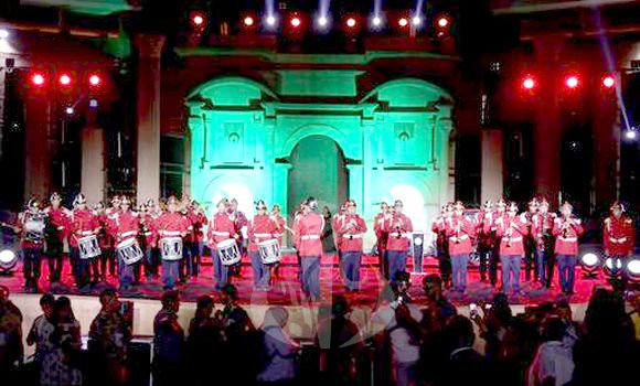 Première soirée du Festival de Timgad/  Une ambiance festive créée par le public