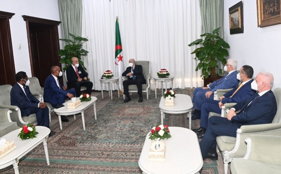 Audience présidentielle/ Le Président Tebboune reçoit le président de la Confédération africaine de football   