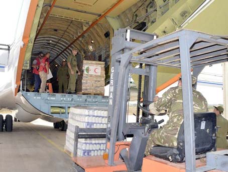 Solidarité internationale / L’Algérie achemine des aides humanitaires vers la Mauritanie
