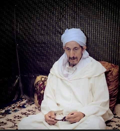 Décès de l’imam El Hadj Mohamed Ramdane / Le Président Tebboune présente ses condoléances à la famille du Mokadem de la confrérie Tidjania à Boussemghoun