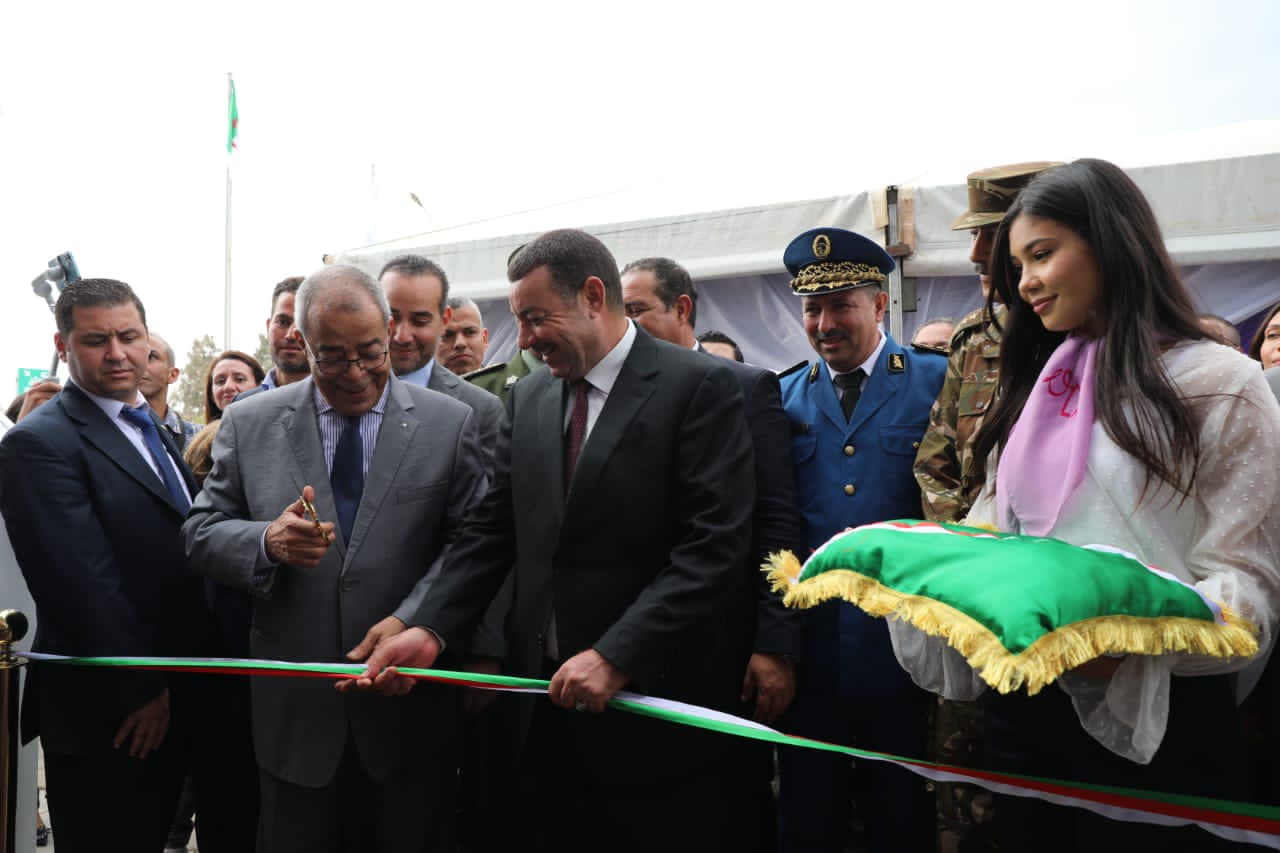 Une autre victoire pour notre pays / Inauguration d’une usine de production de médicaments anti-cancer et cytotoxiques à Oran