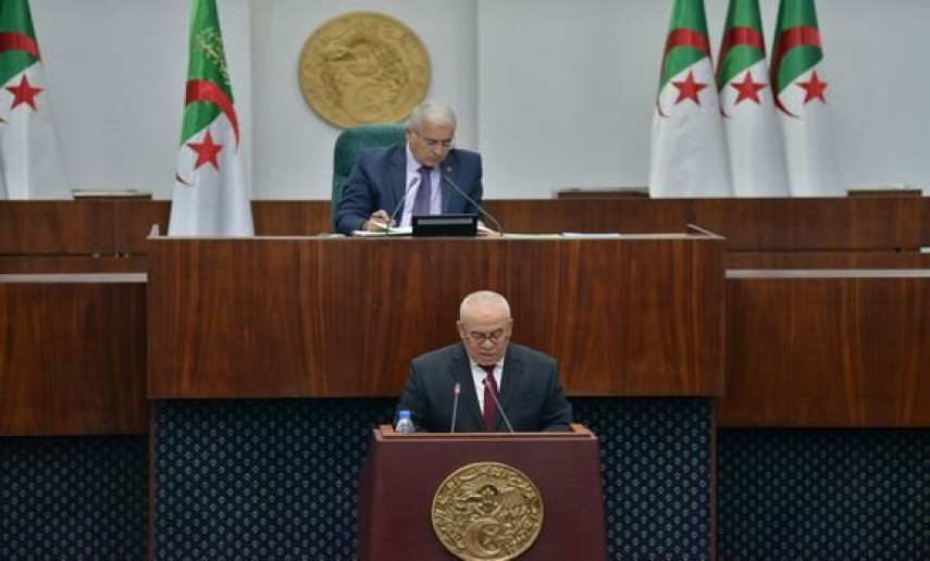 Youcef Cherfa a présenté hier le projet de loi portant statut général de la fonction publique