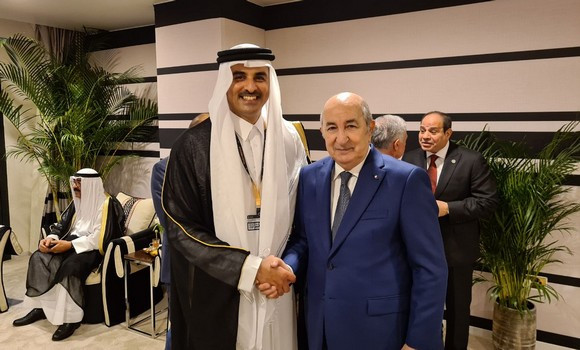 Abdelmadjid Tebboune assste à la cérémonie d’ouverture du mondial du Qatar et rencontre des dirigeants arabes     L’organisation est exceptionnelle et fait honneur à l’Etat frère du Qatar et au monde arabe, déclare le Président de la République.