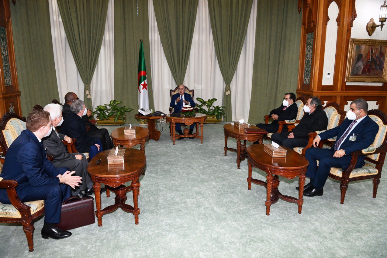 Activités du Président de la République / Le Président Tebboune reçoit des historiens algériens…