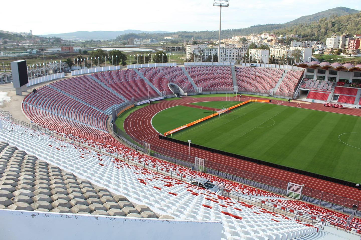 Annaba / Les plans de transport des délégations et du public pour le CHAN 2022 arrêtés