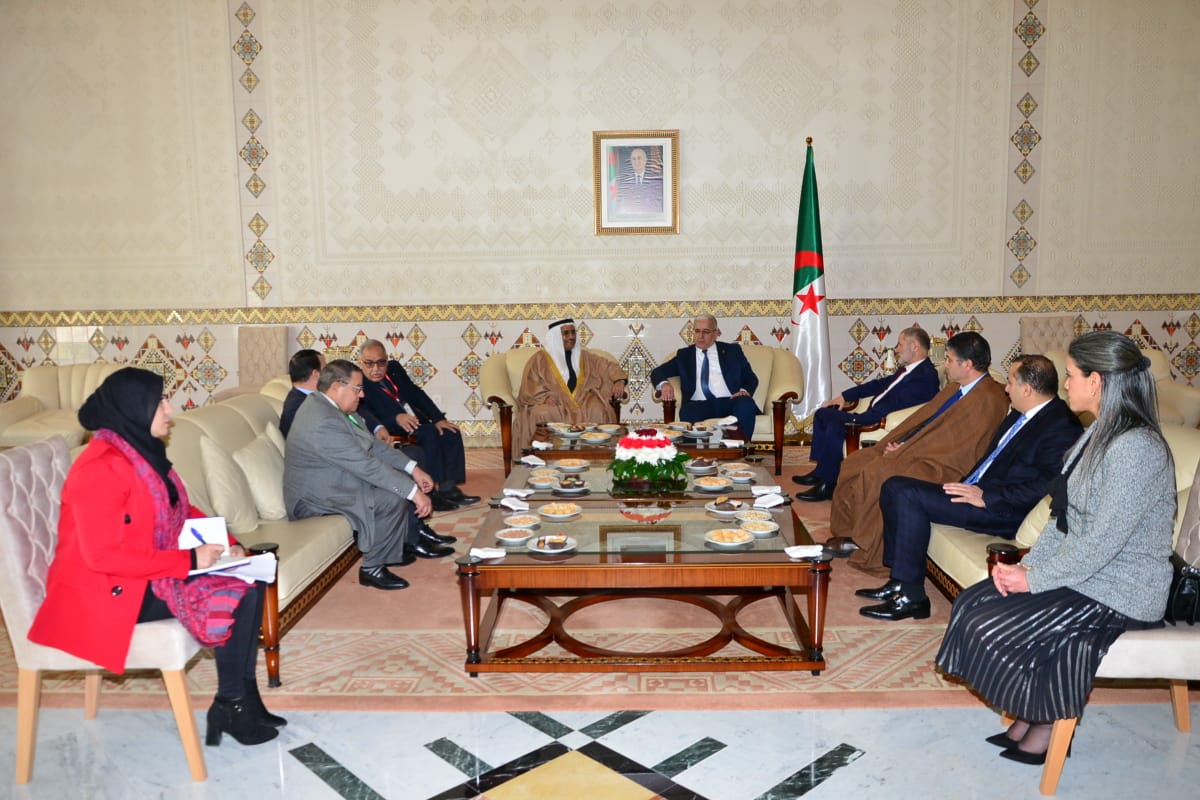 Boughali reçoit les présidents des Parlements arabe, d’Azerbaïdjan et du Tadjikistan