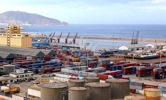 Oran / Le port enregistre une hausse remarquable du volume des exportations hors hydrocarbures en 2022