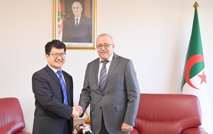 Mohamed Bouslimani examine avec l’ambassadeur chinois les moyens de promotion de la coopération