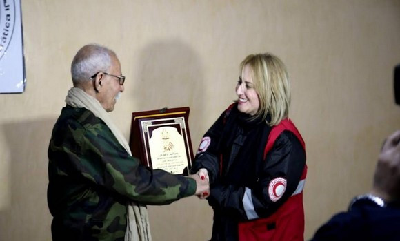 Pour son soutien aux réfugiés sahraouis / Le président Ghali rend hommage à la présidente du CRA