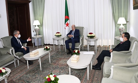 Audience présidentielle / Le Président de la République reçoit l’ambassadeur polonais à Alger
