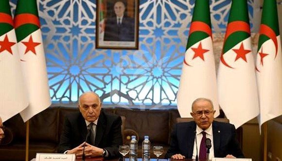 Ministère des Affaires étrangères et de la Communauté nationale à l’étranger / Ahmed Attaf prend ses fonctions