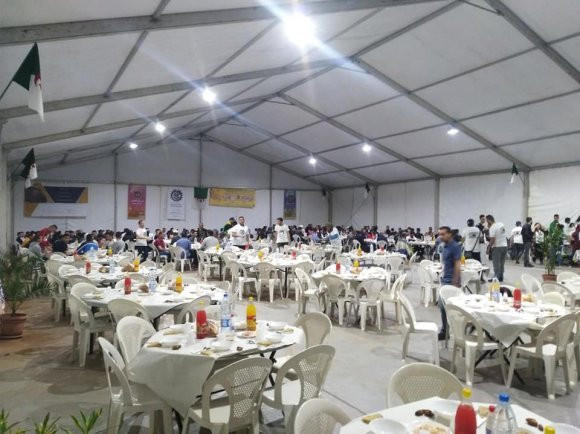 Restaurants Rahma / Une illustration des valeurs de solidarité et d’entraide sociales durant le Ramadhan