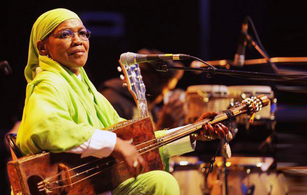 Sur une initiative de l’association ”Saharienne” / Une centaine d’artistes au 6e  Festival de Béchar “Natfakrou Lahbab