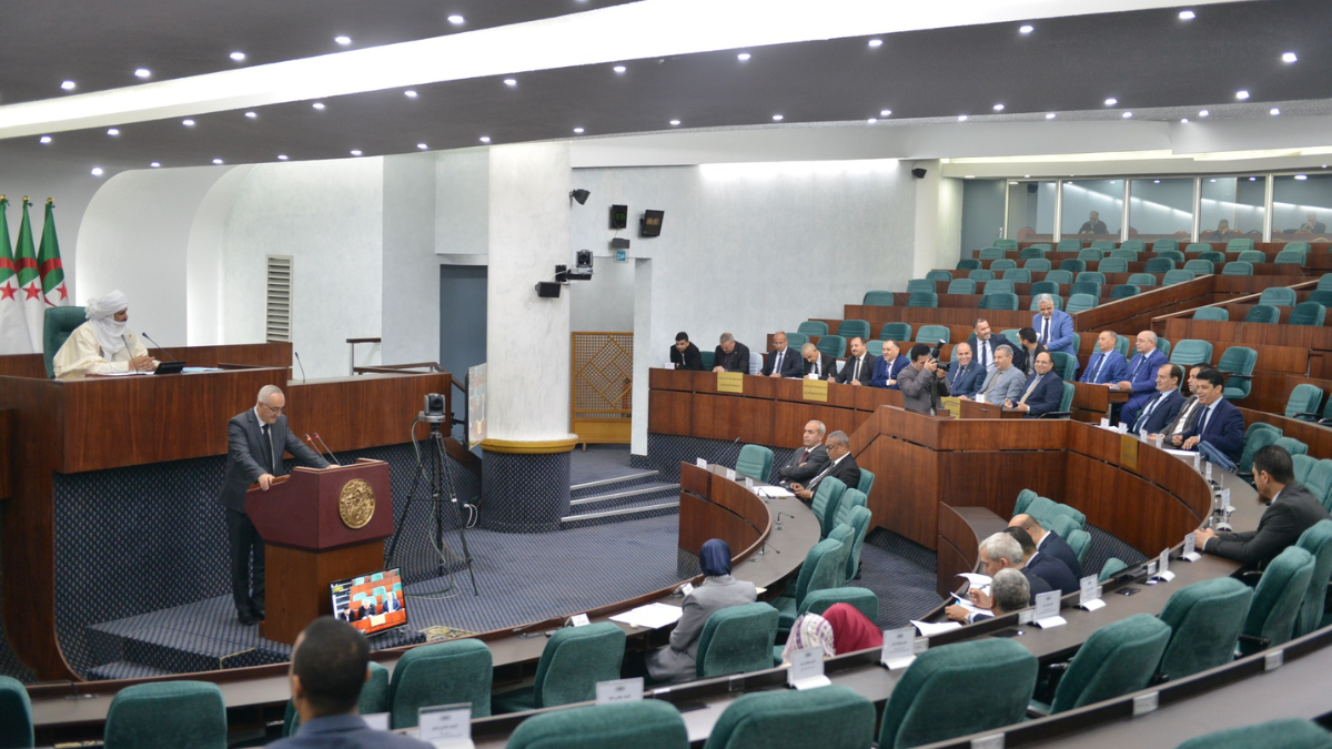 Projet de loi monétaire et bancaire / La commission des finances de l’APN propose quelques amendements