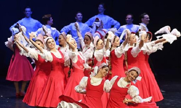 Spectacles / Le Ballet Igor-Moïseyev de la Fédération de Russie enchante le public algérois