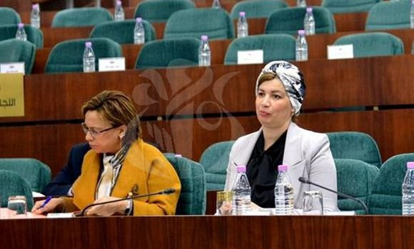 La ministre de la Culture et des Arts, Soraya Mouloudji en a fait l’annonce / Les festivals locaux des arts et des cultures populaires bientôt  restructurés