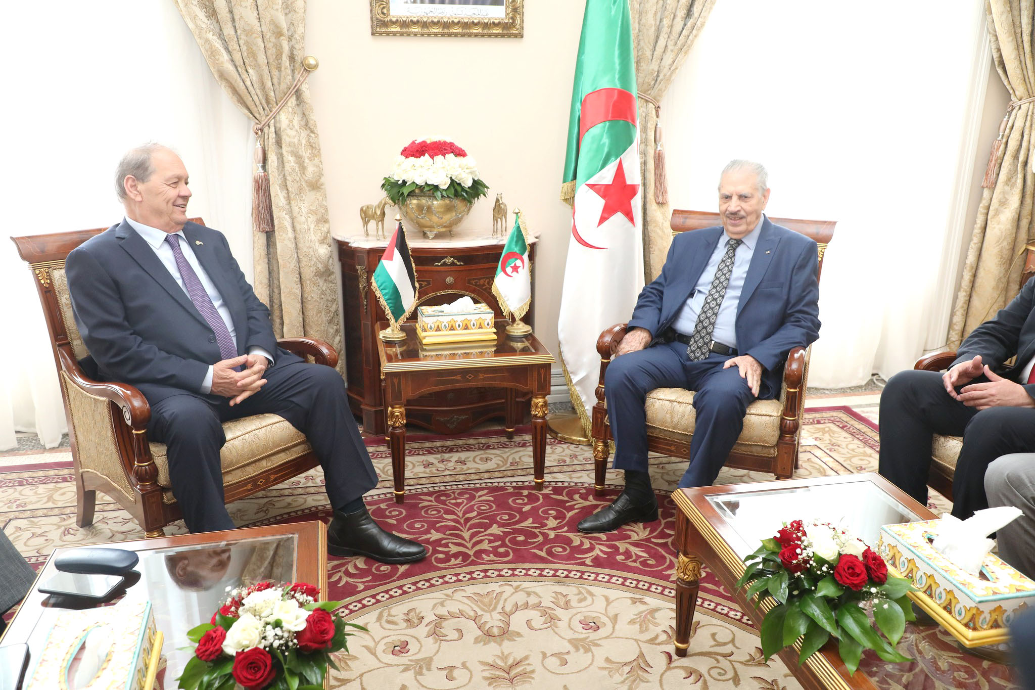 Audience au Conseil de la Nation / Goudjil reçoit le président du Conseil national palestinien