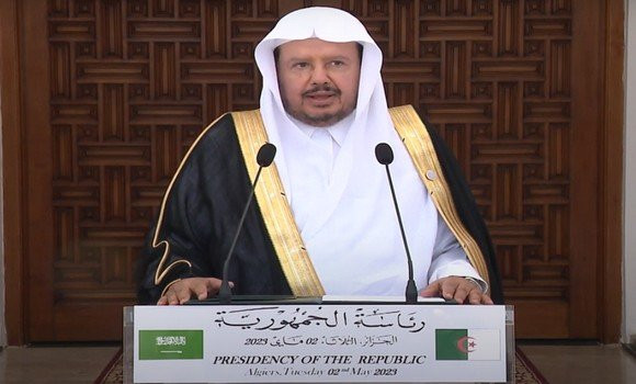 Le président du Conseil saoudien de la Choura salue les efforts de l’Algérie en faveur des causes arabes