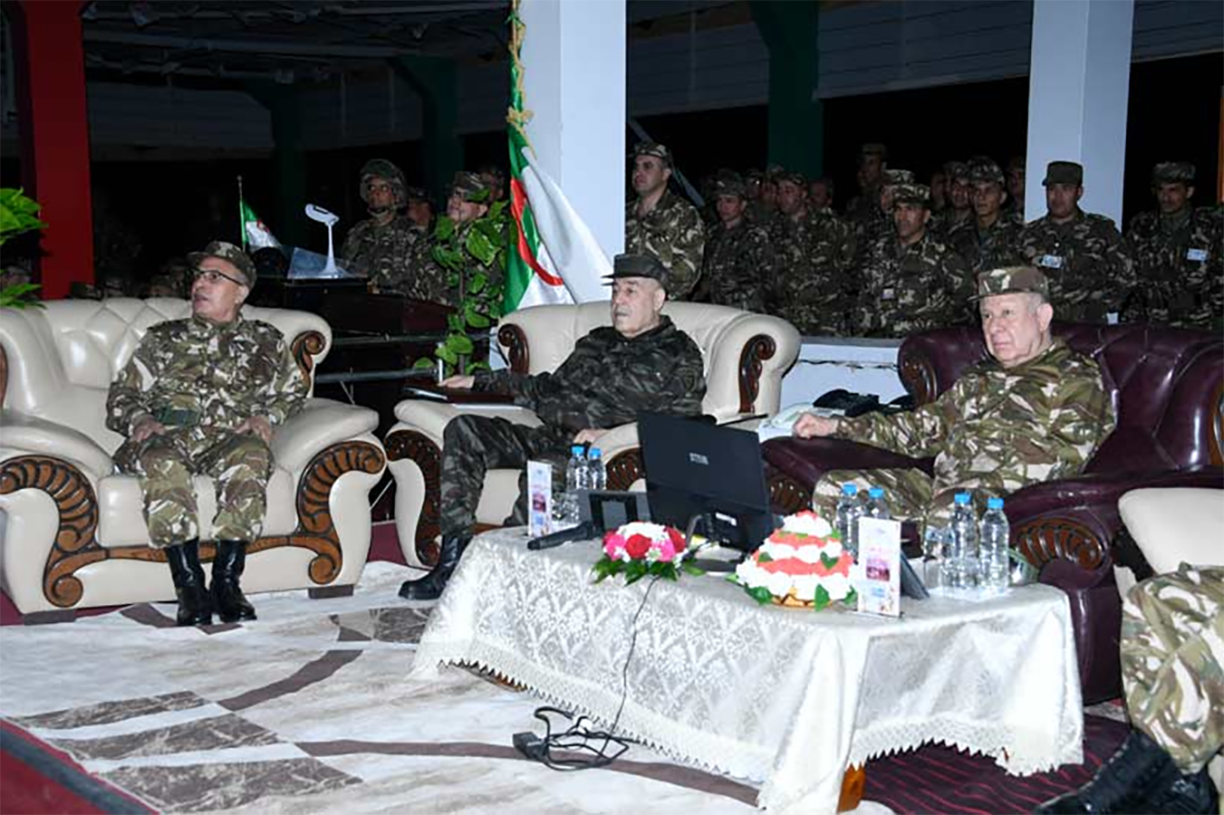 Défense nationale / Le Général Chanegriha supervise l’exécution d’un exercice tactique nocturne en 5e RM