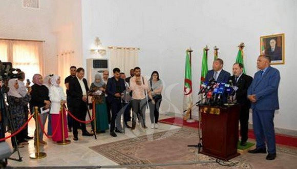 Baccalauréat  2023 / Lancement officiel des épreuves depuis Ouargla par Abdelhakim Belaabed