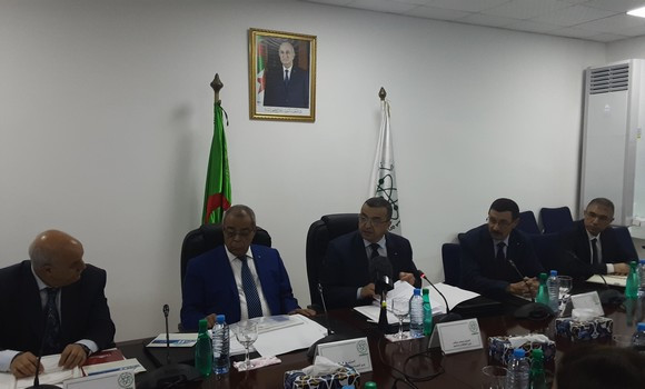 Médecine nucléaire / Réunion de suivi de l’élaboration d’une feuille de route nationale