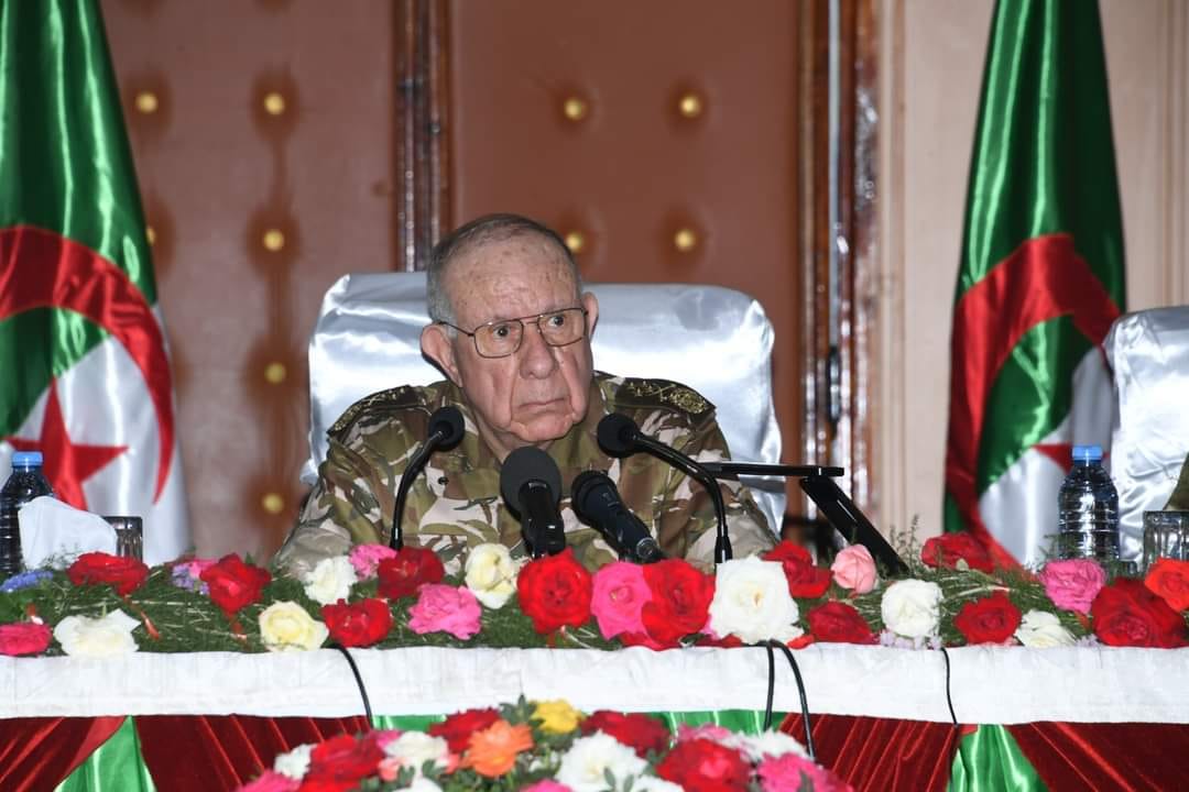 Le Général d’Armée Chanegriha en 2e RM :  / «Le président de la République dirige notre pays, avec sagesse et clairvoyance»