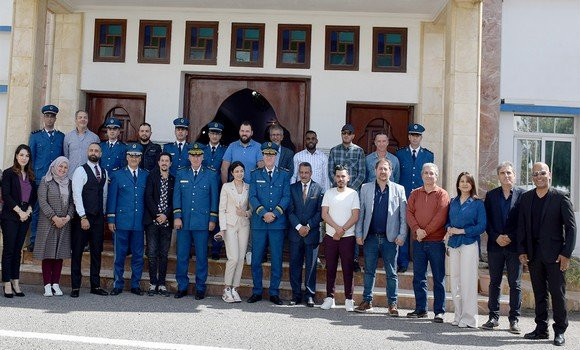 DGSN / Distinction des personnalités artistiques