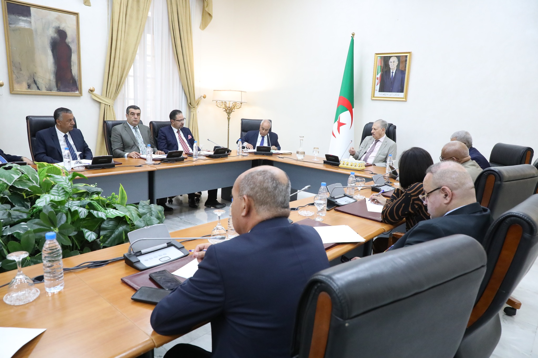 CONSEIL DE LA NATION / Réunion du bureau élargie aux présidents des groupes parlementaires et au contrôleur parlementaire