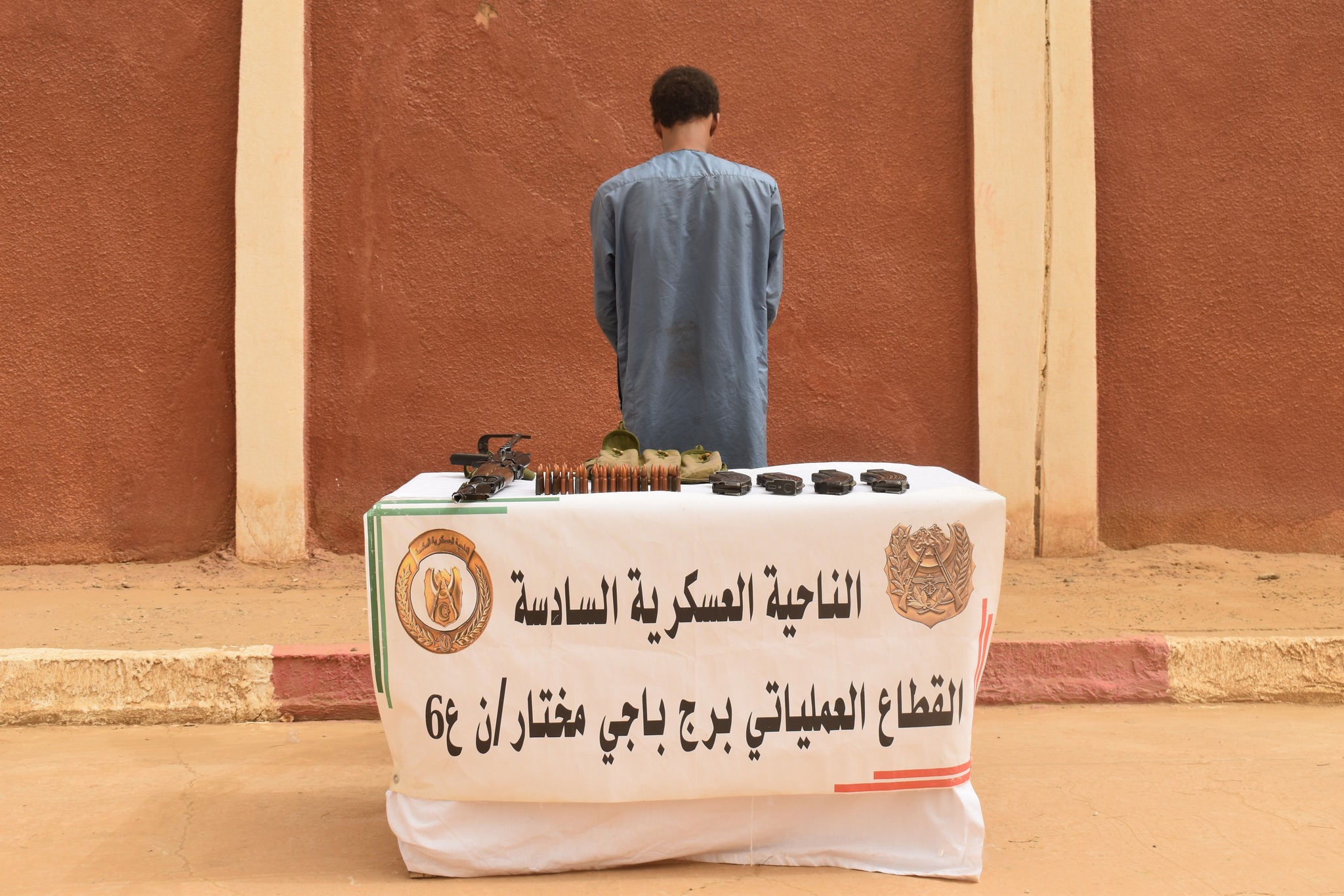 Le ministère de la Défense nationale (MDN) l’a annoncé dans un communiqué / Reddition d’un terroriste aux autorités militaires à Bordj Badji Mokhtar