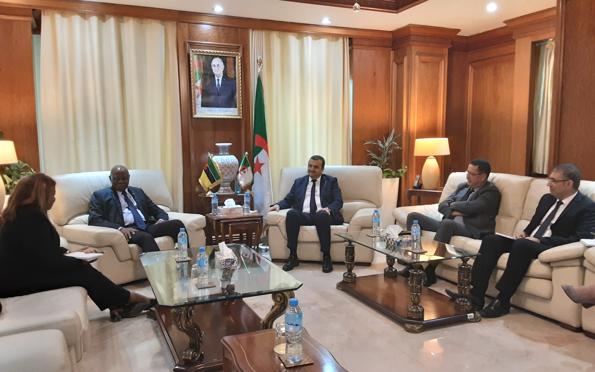 Energie et mines / La coopération au centre des entretiens entre Arkab et l’ambassadeur mozambicain