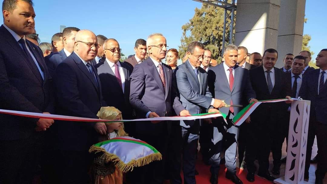 Avec la participation de plus de 230 entreprises nationales et étrangères / Ouverture hier de la 19e  édition du Salon international des travaux publics