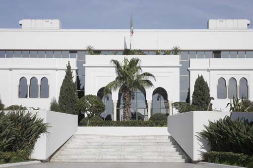 26e  édition du Salon international du livre d’Alger / Le ministère de la Culture dément avoir autorisé l’exposition d’un livre d’un auteur français de l’extrême droite