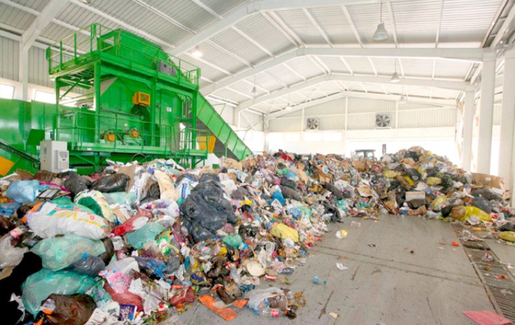 Médéa / Entrée en exploitation d’une chaine de tri de déchets plastiques