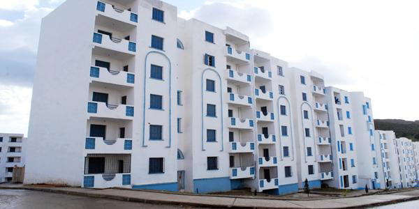 Skikda / Remise des clés de 100 logements publics locatifs à Oum Toub et Ramdane Djamel