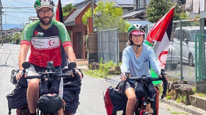 En soutien à la cause sahraouie / Un couple de Suédois parcourt 48.000 kilomètres à vélo