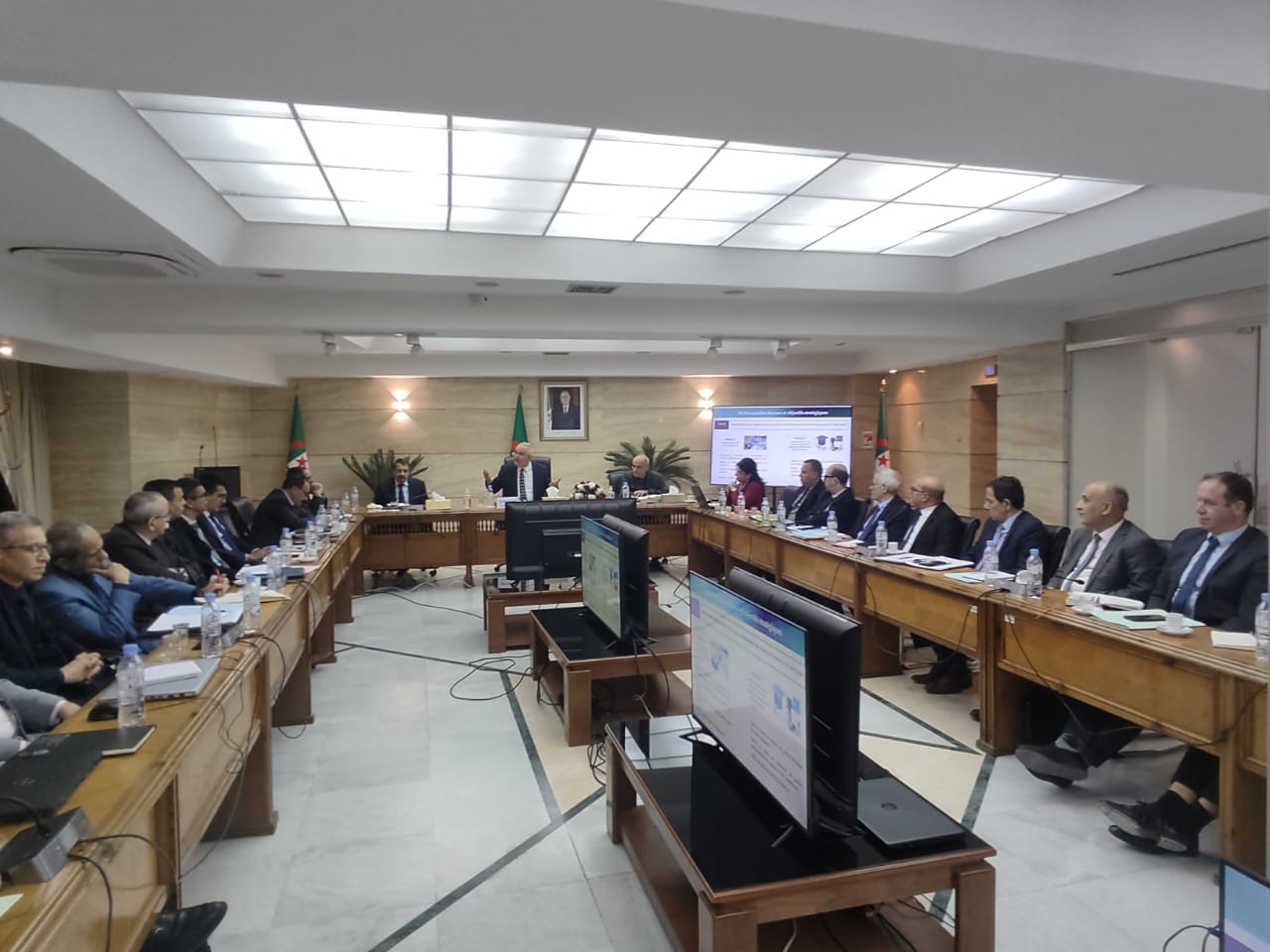 Ministère des Finances / Les textes d’application de la LF 2025 au menu d’une réunion de coordination