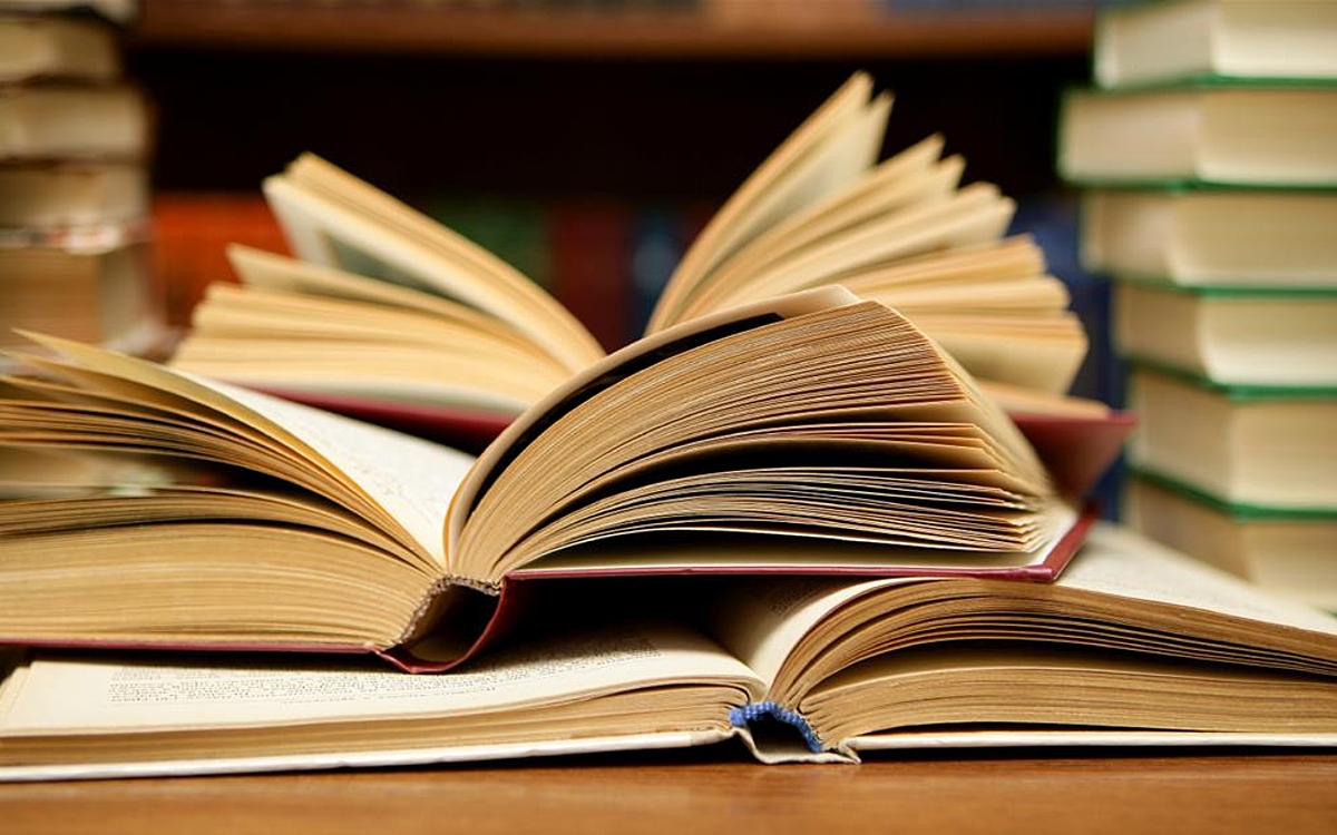 Illizi / Lancement d’une bibliothèque itinérante dotée d’un millier d’ouvrages