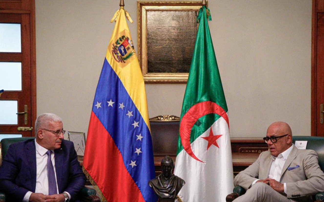 Le président de l’APN s’entretient à Caracas avec son homologue vénézuélien