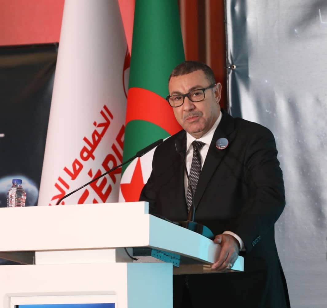 Transport aérien / Sayoud met en avant les efforts pour le renforcement de la sécurité de l’aviation civile
