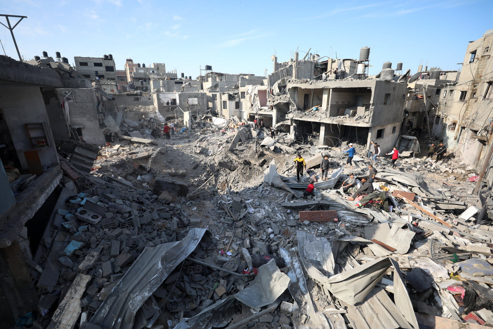 Bilan des tueries sionistes à Ghaza / Il atteint les 48.264 martyrs