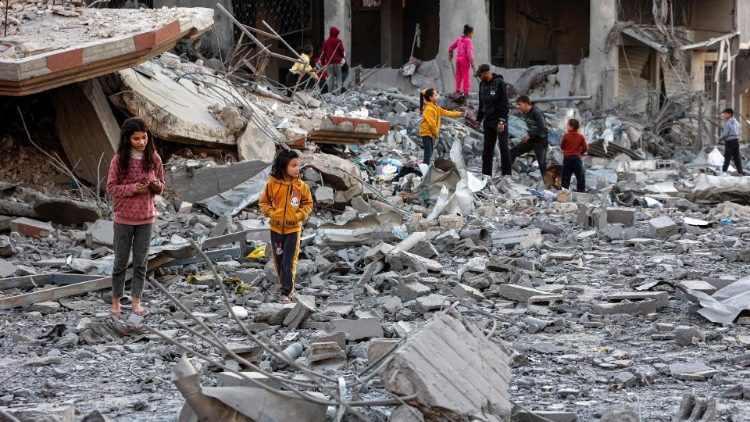 Crise humanitaire à Ghaza /13 nourrissons morts de froid depuis le début de l’année