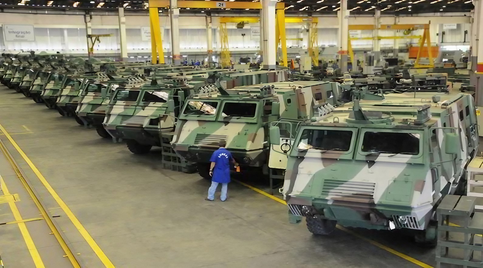 Salon inversé de la sous-traitance / L’industrie militaire, un levier pour renforcer l’intégration nationale