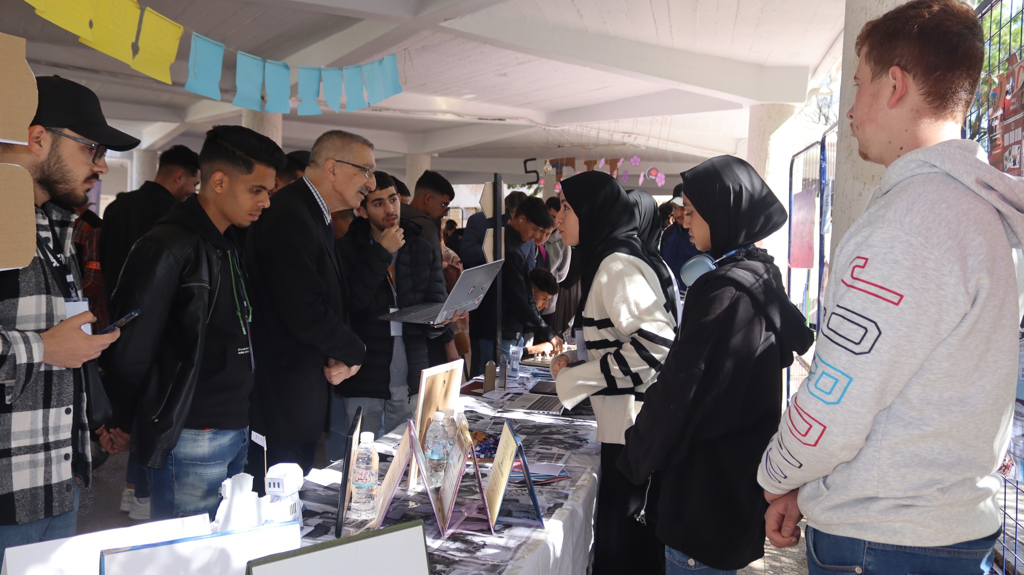 Sétif / L’intelligence artificielle dans le monde de la finance