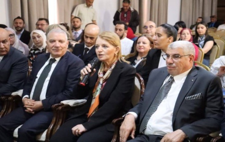 Tourisme / Meddahi insiste à Oran sur la formation et la modernisation