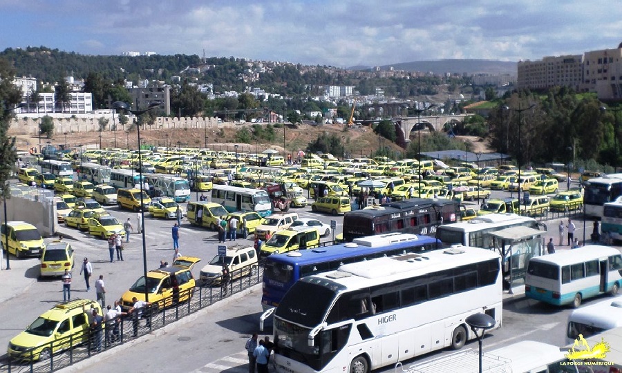 Stellantis El Djazair signe un partenariat avec “Idenet” / Pour équiper les taxis de solutions GPS et de taximètres