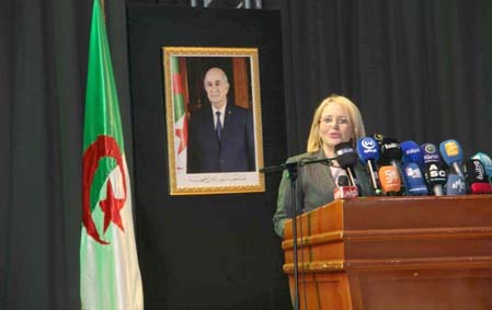 L’appel d’Ibtissem Hamlaoui depuis Ouargla / Nécessité de dynamiser les comités de quartiers pour appuyer le développement local