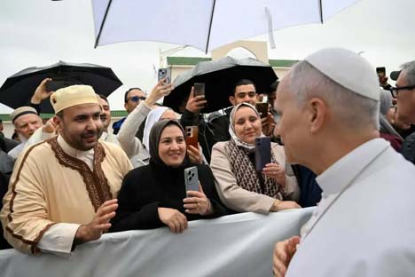 Le souverain pontife à Annaba/Les citoyens saluent la visite du pape Léon XIV, considérée comme un événement exceptionnel